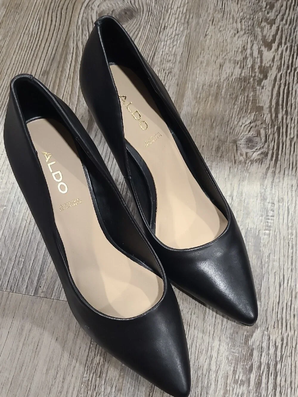 Aldo Sereniti Leather Heels Size 6